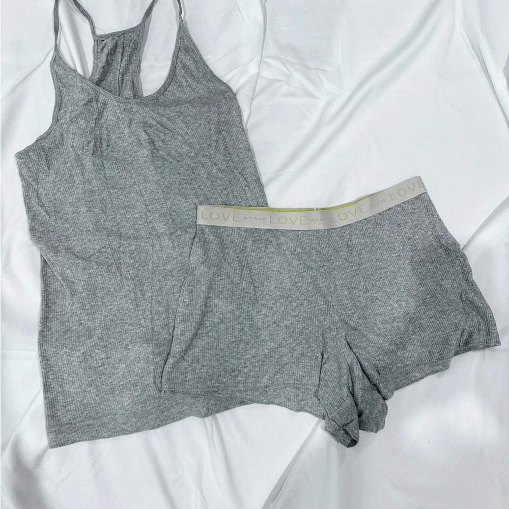 Love by Gap Gray Ribbed Intimate Sleepwear Set - Picture 1 of 8